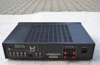 Amplificator Akai AM U 03_9